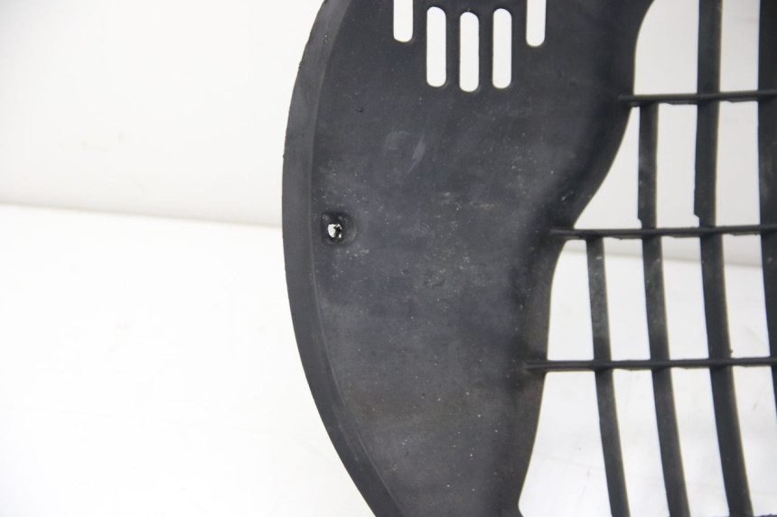 photo de PASSAGE ROUE AVANT APRILIA ATLANTIC 500 (2002 - 2003) - Détails caractéristiques