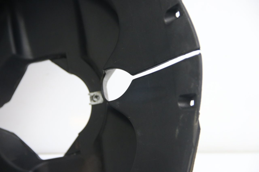 photo de PASSAGE ROUE AVANT APRILIA ATLANTIC 500 (2002 - 2003) - Focus structure