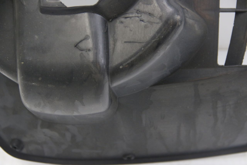 photo de PASSAGE ROUE AVANT APRILIA ATLANTIC 500 (2002 - 2003) - Vue d’ensemble