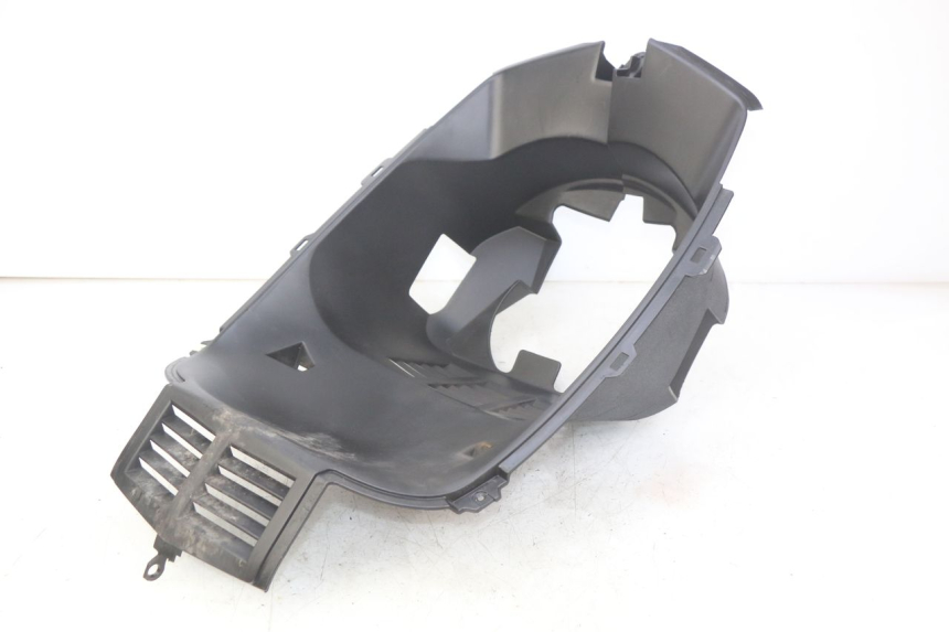 photo de PASSAGE ROUE AVANT PEUGEOT CITYSTAR AIR 125 (2014 - 2017) - Vue d’ensemble