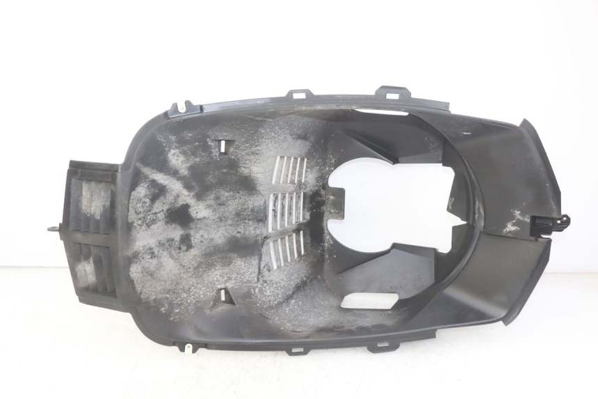 photo de PASSAGE ROUE AVANT PEUGEOT CITYSTAR 125 (2011 - 2017) - Vue principale