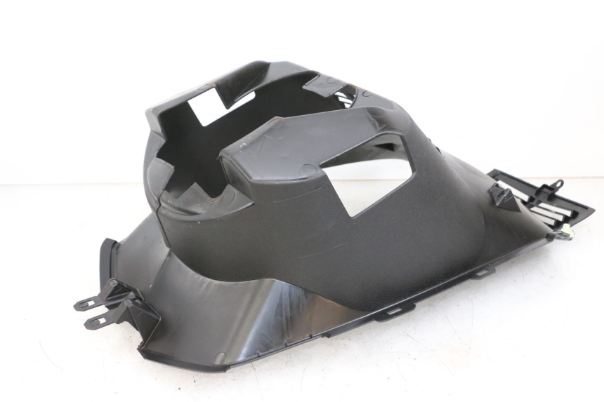 photo de PASSAGE ROUE AVANT PEUGEOT CITYSTAR 50 (2013 - 2017) - Autre angle de vue