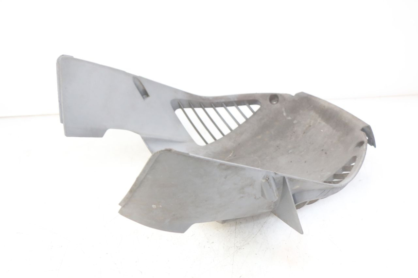 photo de PASSAGE ROUE AVANT HONDA FES PANTHEON 2T 125 (1998 - 2002) - Vue d’ensemble