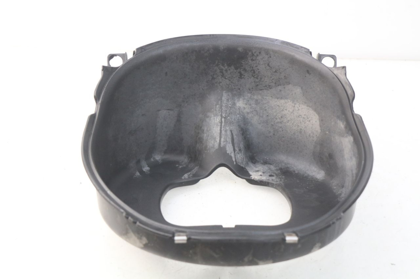 photo de PASSAGE ROUE AVANT PIAGGIO FLY 2T 50 (2004 - 2017) - Vue d’ensemble