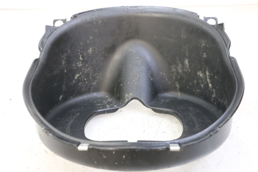 photo de PASSAGE ROUE AVANT PIAGGIO FLY 2T 50 (2004 - 2017) - Détail de la pièce