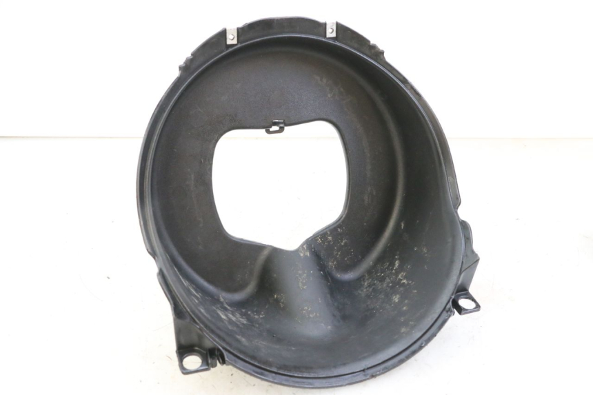 photo de PASSAGE ROUE AVANT PIAGGIO FLY 2T 50 (2004 - 2017) - Zoom état d’usage