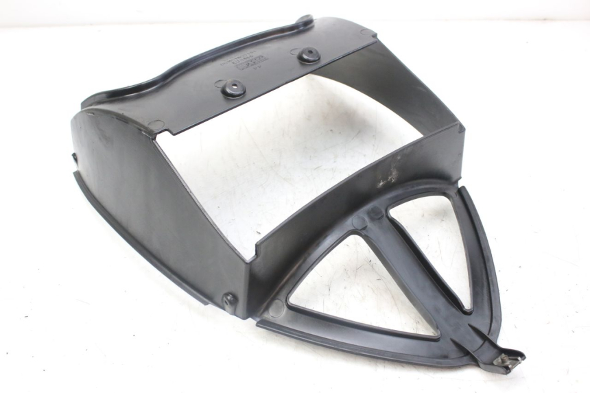 photo de PASSAGE ROUE AVANT DERBI GPR 50 (2004 - 2009) - Gros plan technique