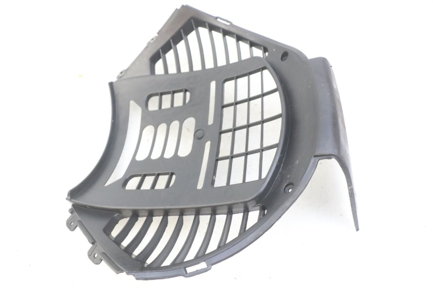 photo de PASSAGE ROUE AVANT REVATTO IMPERATOR 125 (2007 - 2015) - Gros plan technique