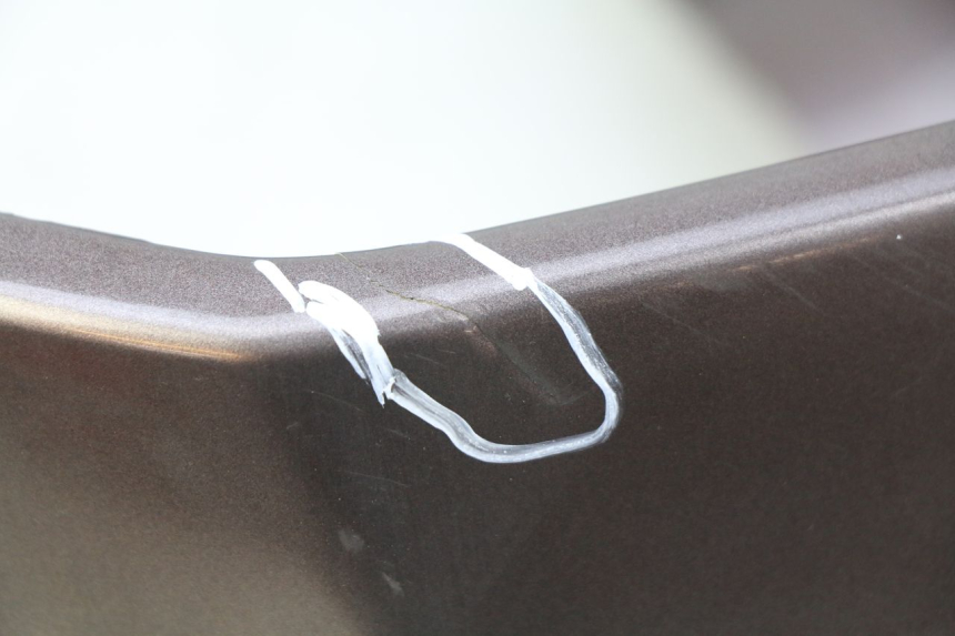 photo de PASSAGE ROUE AVANT PEUGEOT KISBEE 2T 50 (2010 - 2017) - Points de fixation