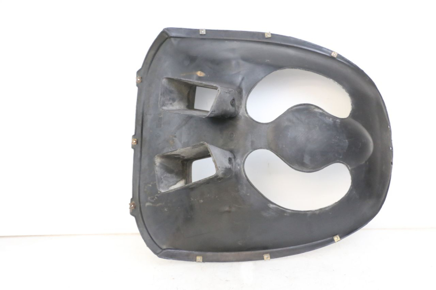 photo de PASSAGE ROUE AVANT RENAULT KOURANOS 125 (2001 - 2004) - Zoom état d’usage