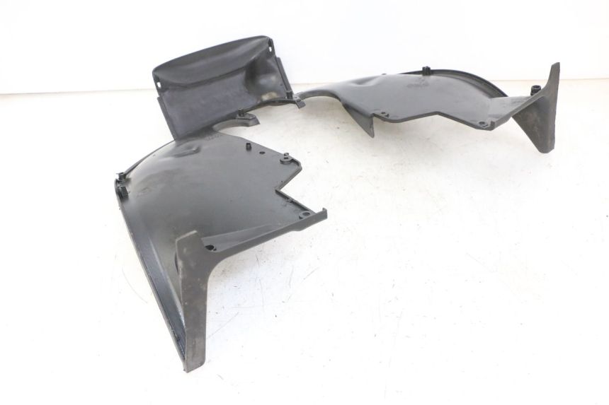 photo de PASSAGE ROUE AVANT PIAGGIO MP3 LT 400 (2007 - 2012) - Zoom état d’usage