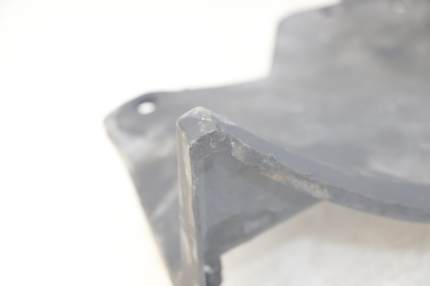 photo de PASSAGE ROUE AVANT PIAGGIO MP3 125 (2006 - 2014) - Zoom état d’usage