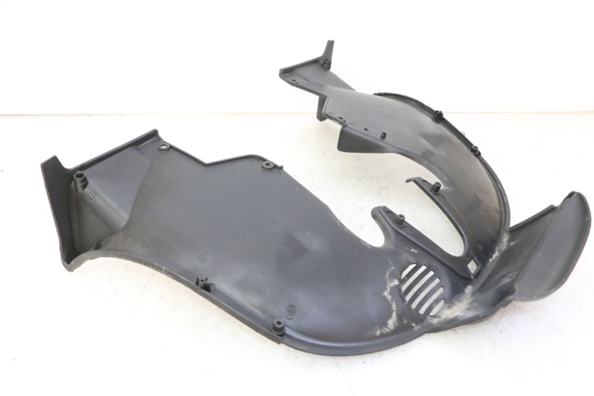 photo de PASSAGE ROUE AVANT PIAGGIO MP3 500 (2011 - 2015) - Autre angle de vue