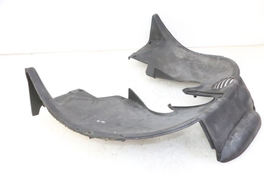 photo de PASSAGE ROUE AVANT PIAGGIO MP3 500 (2011 - 2015) - Pièce contrôlée