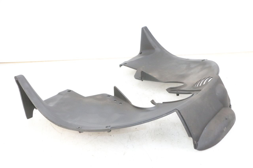 photo de PASSAGE ROUE AVANT PIAGGIO MP3 125 (2006 - 2014) - État de surface