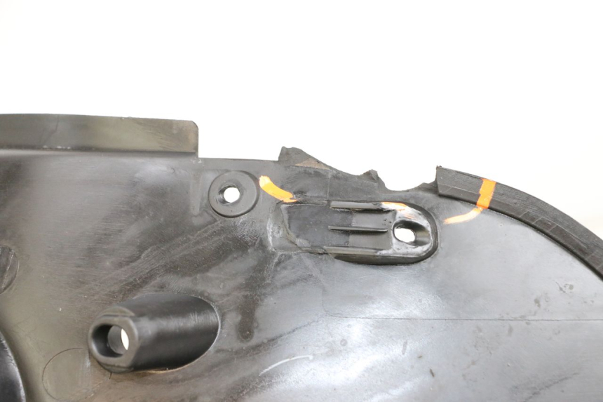 photo de PASSAGE ROUE AVANT PIAGGIO NEW TYPHOON 50 (2018 - 2021) - Zoom état d’usage