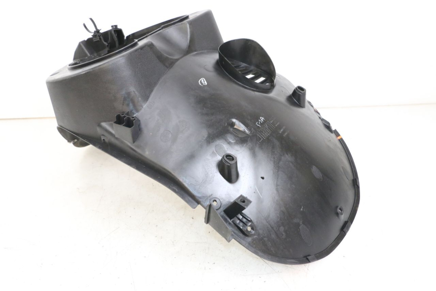 photo de PASSAGE ROUE AVANT PIAGGIO NEW TYPHOON 50 (2018 - 2021) - Autre angle de vue