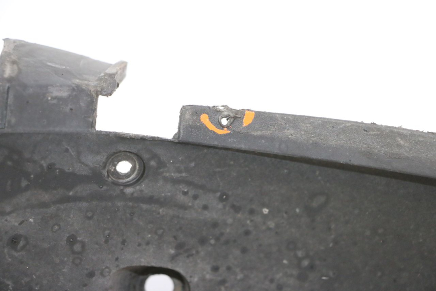 photo de PASSAGE ROUE AVANT PIAGGIO NEW TYPHOON 50 (2010 - 2017) - Détails caractéristiques