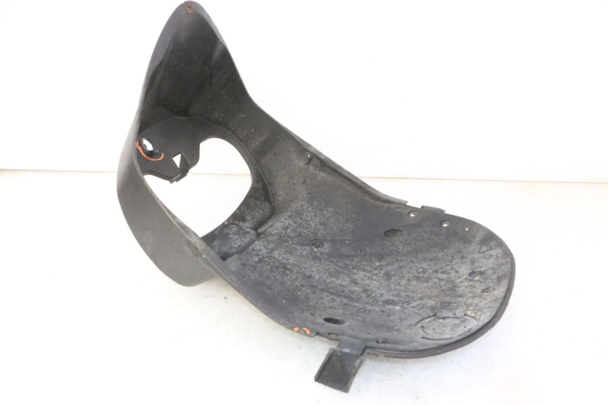 photo de PASSAGE ROUE AVANT PIAGGIO NEW TYPHOON 50 (2010 - 2017) - Vue d’ensemble