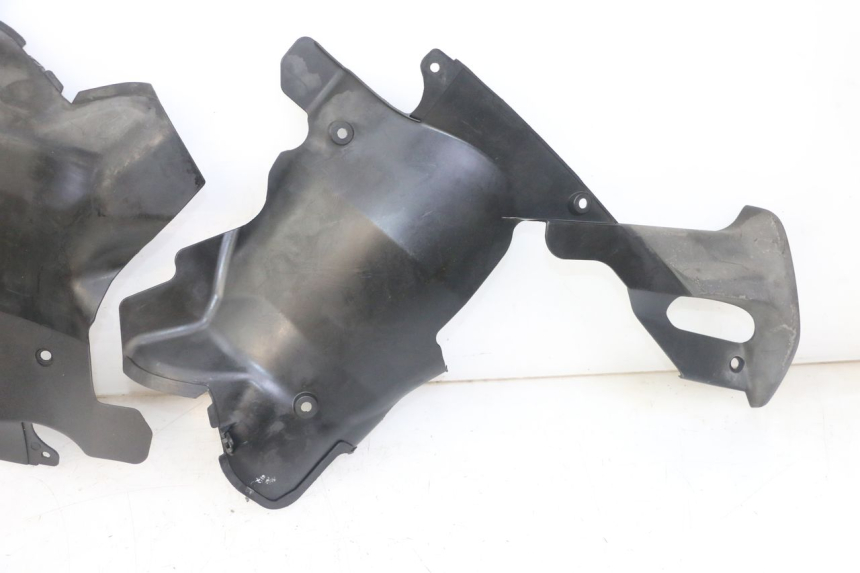 photo de PASSAGE ROUE AVANT HONDA NTV DEAUVILLE ABS 700 (2007 - 2016) - Vue d’ensemble