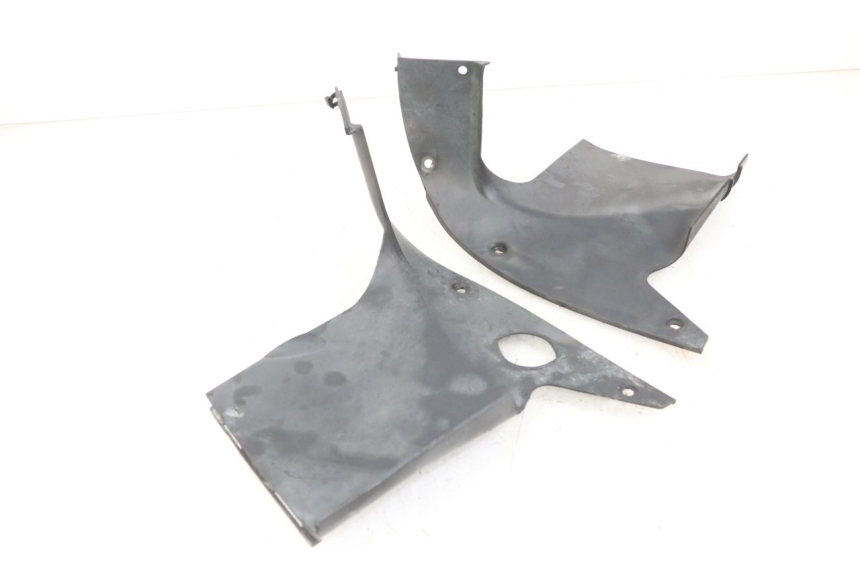 photo de PASSAGE ROUE AVANT HONDA NTV DEAUVILLE 650 (1998 - 2001) - Vue d’ensemble