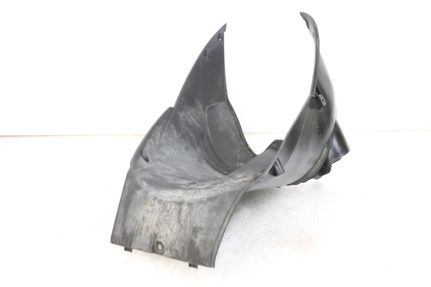 photo de PASSAGE ROUE AVANT HONDA PCX (JF47) 125 (2012 - 2013) - Autre angle de vue