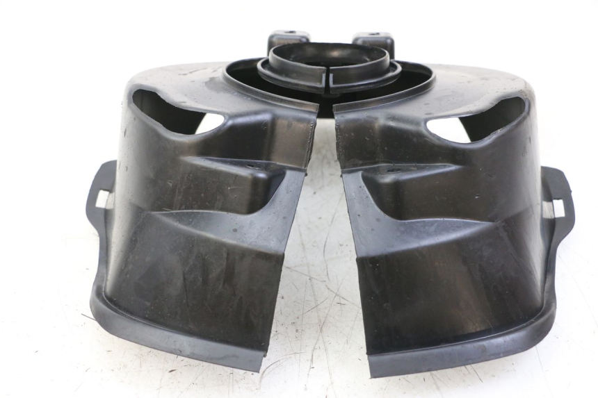 photo de PASSAGE ROUE AVANT PEUGEOT TREKKER TKR 50 (2005 - 2014) - Zoom état d’usage