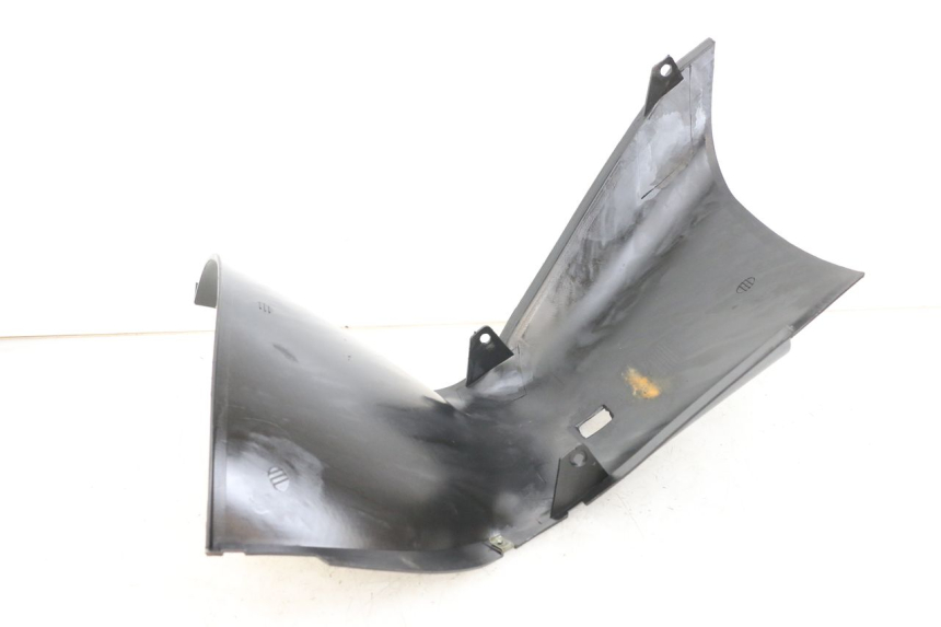 photo de Front wheel fender EUROCKA R8 4T 50 (2013 - 2022) - Détail de la pièce