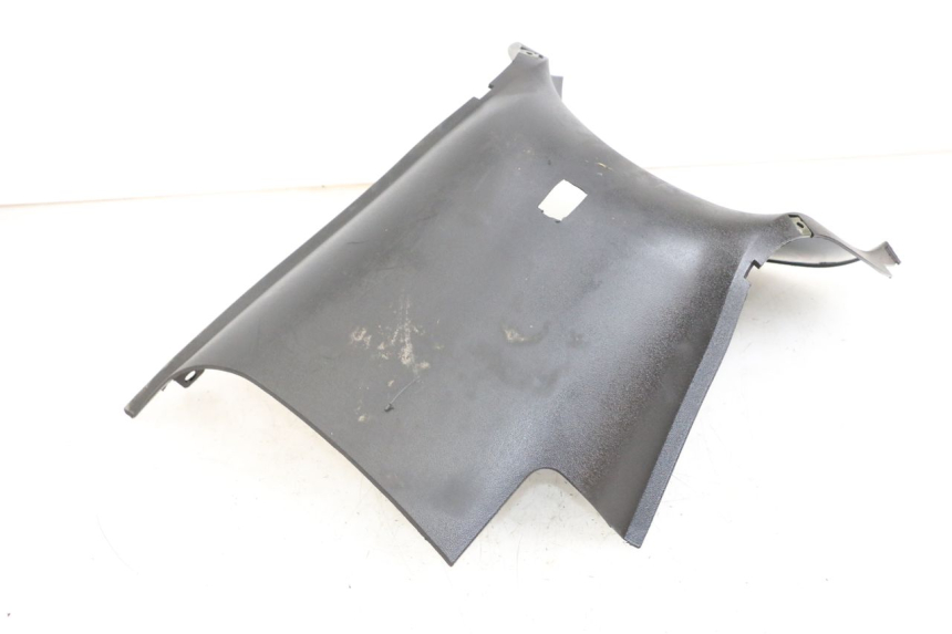 photo de Front wheel fender EUROCKA R8 4T 50 (2013 - 2022) - Autre angle de vue