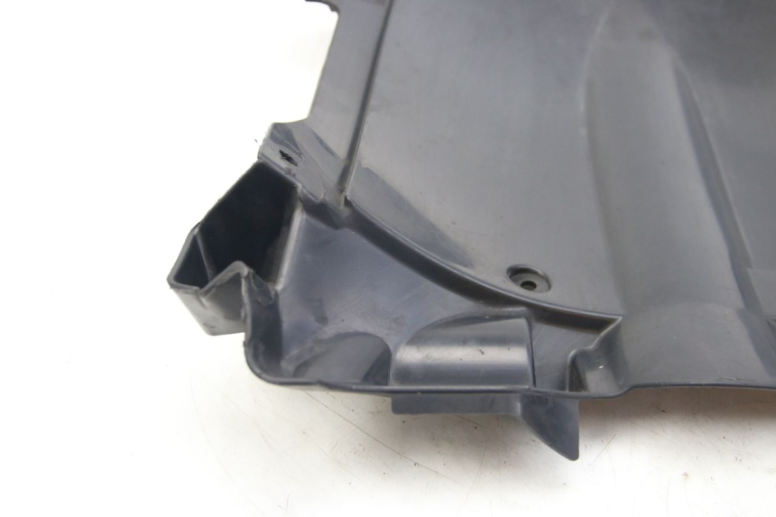 photo de PASSAGE ROUE AVANT SUZUKI SIXTEEN 125 (2008 - 2010) - Zoom composants