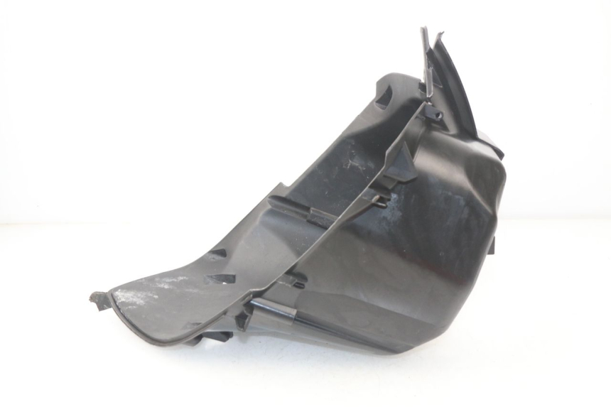 photo de PASSAGE ROUE AVANT PEUGEOT SPEEDFIGHT 3 AIR 50 (2009 - 2015) - Autre angle de vue