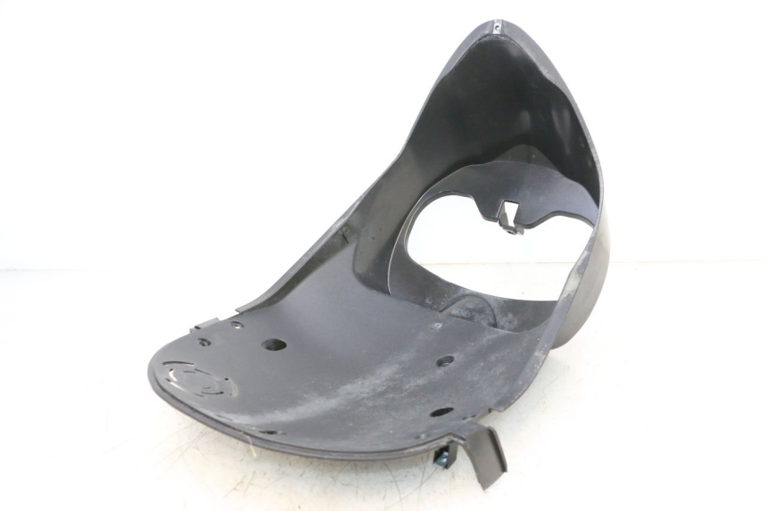photo de PASSAGE ROUE AVANT APRILIA SR MOTARD 50 (2012 - 2018) - Zoom état d’usage