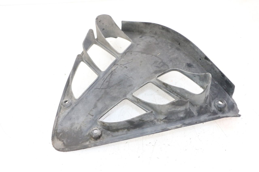 photo de PASSAGE ROUE AVANT HONDA ST PAN EUROPEAN 1300 (2002 - 2013) - Autre angle de vue