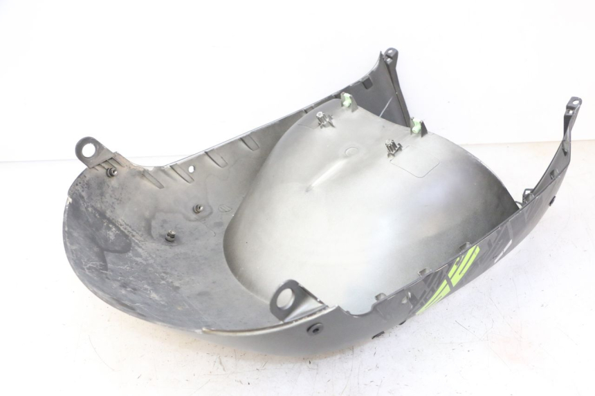 photo de PASSAGE ROUE AVANT PEUGEOT STREETZONE I NAKED 2T 50 (2018 - 2020) - Gros plan technique