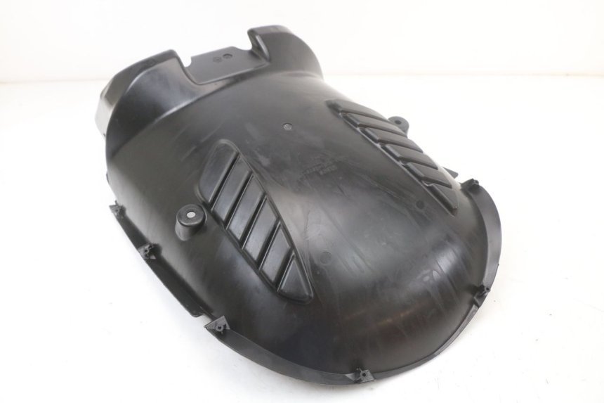 photo de PASSAGE ROUE AVANT KYMCO SUPER 8 4T 50 (2018 - 2020) - Gros plan technique