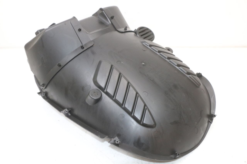 photo de PASSAGE ROUE AVANT KYMCO SUPER 8 4T 50 (2021 - 2024) - Gros plan technique