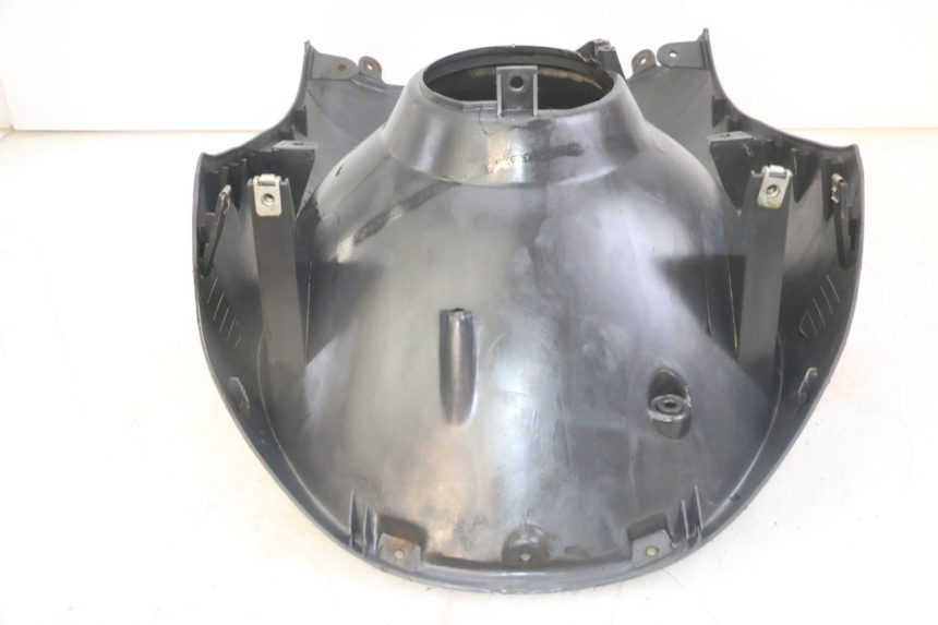 photo de PASSAGE ROUE AVANT PIAGGIO SUPER LX 125 (2000 - 2003) - Autre angle de vue