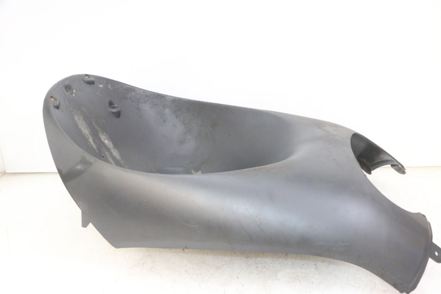 photo de PASSAGE ROUE AVANT PIAGGIO SUPER LX 125 (2000 - 2003) - État de surface