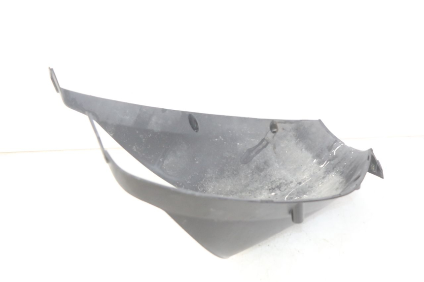 photo de PASSAGE ROUE AVANT HONDA VISION NSC R 50 (2013 - 2015) - Gros plan technique