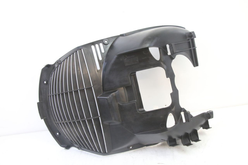 photo de PASSAGE ROUE AVANT YAMAHA XMAX X-MAX 125 (2006 - 2009) - État de surface