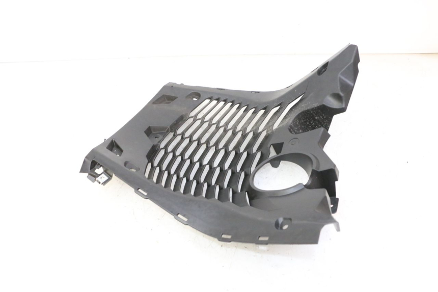 photo de PASSAGE ROUE AVANT YAMAHA XMAX X-MAX 125 (2021 - 2025) - Vue d’ensemble