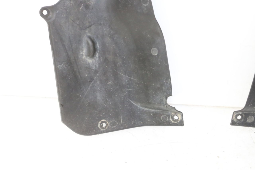 photo de PASSAGE ROUE AVANT YAMAHA YFM GRIZZLY 550 (2008 - 2015) - Points de fixation