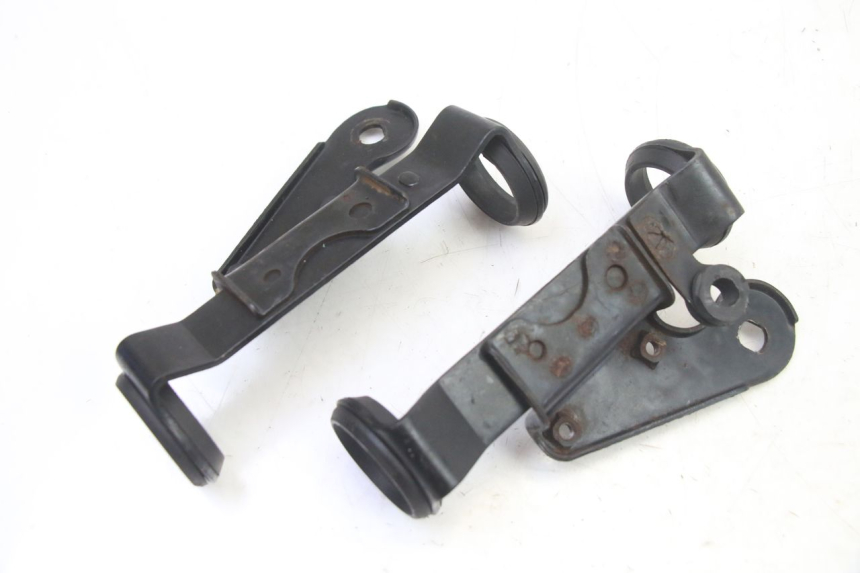 photo de PATTE PHARE SUZUKI GS GSE 500 (2001 - 2003) - Autre angle de vue