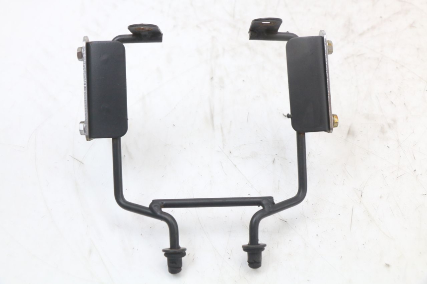 photo de PATTE PHARE ASTOR ORCAL 125 (2015 - 2017) - Gros plan technique