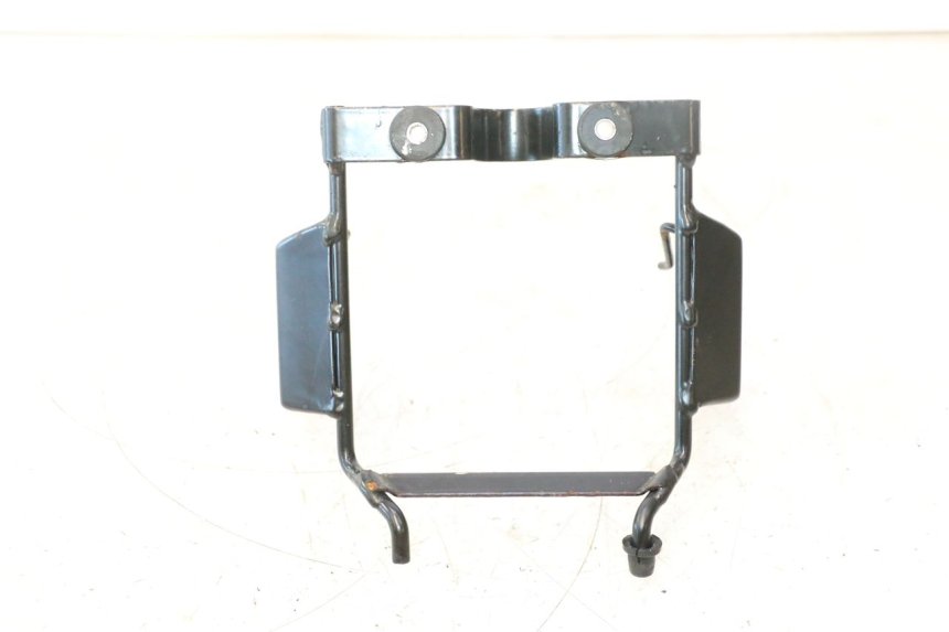 photo de PATTE PHARE DAELIM VJ ROADWIN 125 (2004 - 2007) - Détail de la pièce