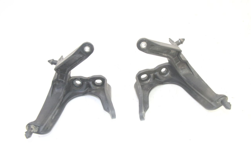 photo de PATTE PHARE YAMAHA YFM R RAPTOR 250 (2008 - 2014) - Autre angle de vue