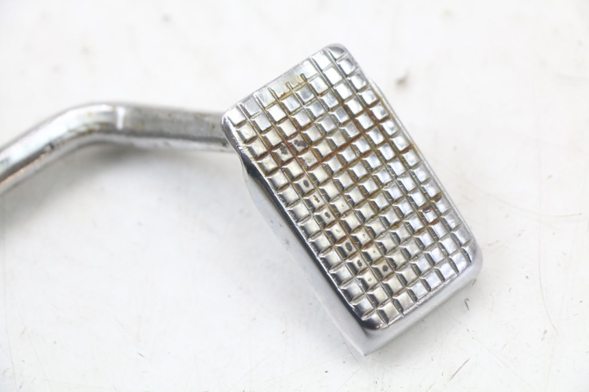 photo de Brake pedal HYOSUNG GV AQUILA 125 (2000 - 2009) - Gros plan technique