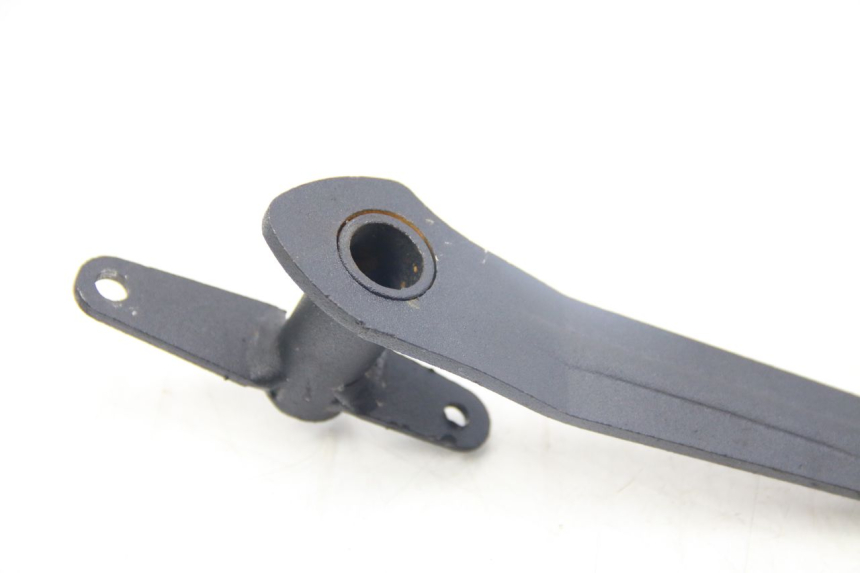 photo de PEDALE DE FREIN CCR DIRT BIKE 125 - Gros plan technique