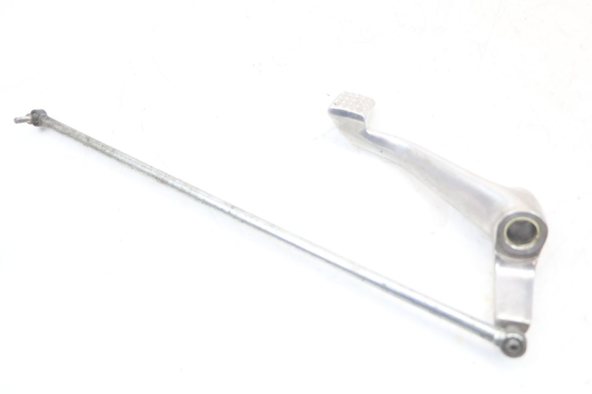 photo de PEDALE DE FREIN  HARLEY DAVIDSON SPORTSTER XL CUSTOM 883 (1999 - 2006) - Gros plan technique