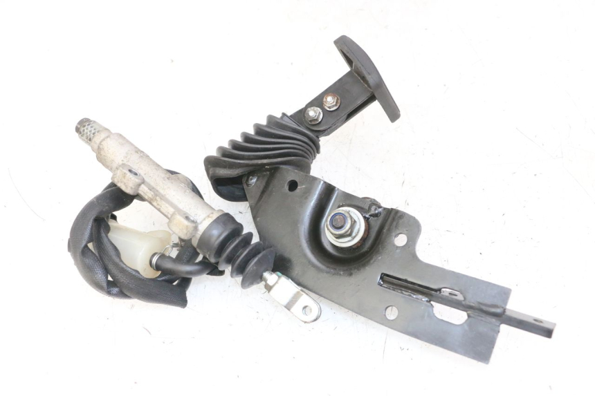 photo de PEDALE DE FREIN  PIAGGIO IE MP3 YOURBAN 300 (2011 - 2016) - Zoom état d’usage